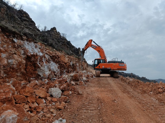 Yol Çalışmalarımızdan Kareler